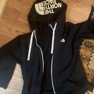 THE NORTH FACE 블랙 후드티