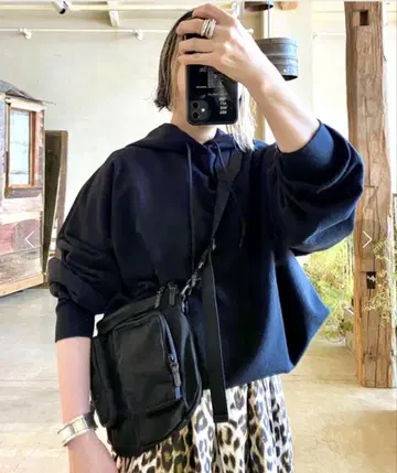 저널 스탠다드 랙 로우 저지 후드티 블랙