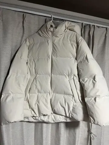 UNIQLO 심리스 다운 후드티