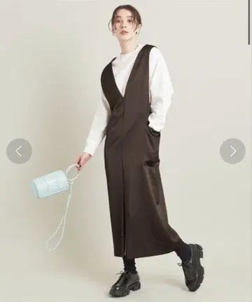 빈티지 새틴 V넥 오버롤 스커트 XS 사이즈