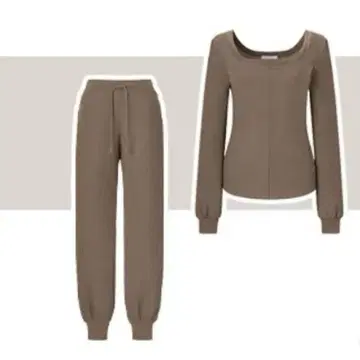 UNIQLO 마메쿠로구치