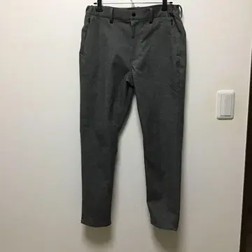 뉴발란스 리튼 스키니 그레이 슬랙스