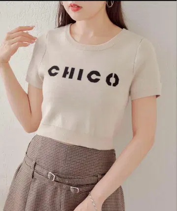 Chico 로고 자카드 자수 니트