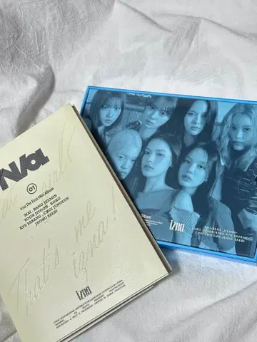 izna first mini album