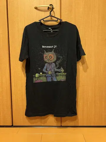Dinosaur Jr. 올빼미 디자인 티셔츠 S