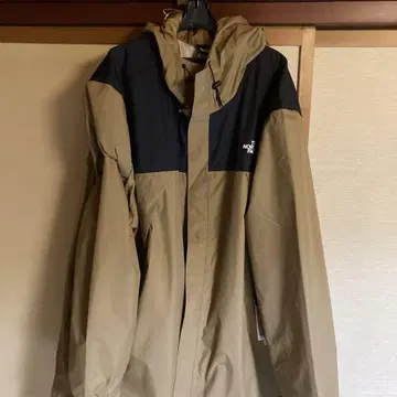 THE NORTH FACE 마운틴 파카 XXXL 베이지/블랙