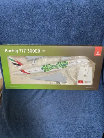 Boeing 777-300ER 에미레이트 항공 1:200