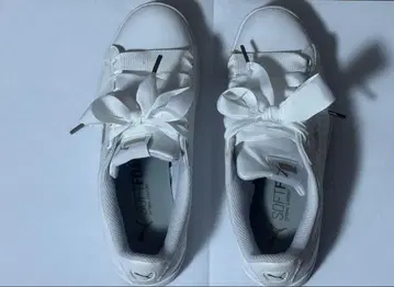 Puma SOFTFOAM 화이트 스니커즈