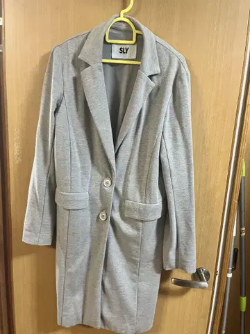 SLY 그레이 체스터 코트