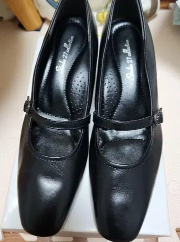 Studio 27 collection 블랙 펌프스