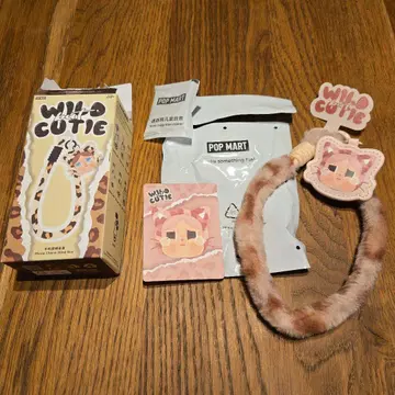[ 정품 ] WILD CUTIE 스트랩 POP MART