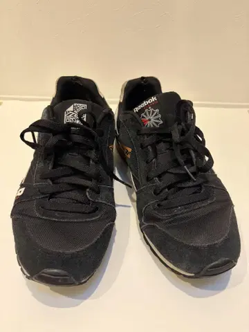 블랙 아이패치 Reebok GL 3000 블랙 스니커즈