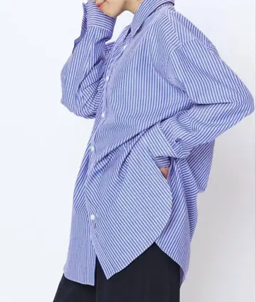 2025 APSTUDIO 블루 스트라이프 셔츠