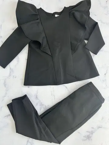 노스탤지어 블랙 프릴 셋업