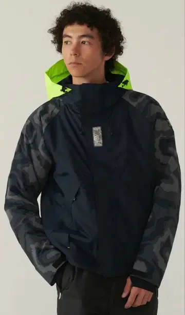 TS DESIGN 메가 히트 플래시 방수 방한 자켓 L 사이즈