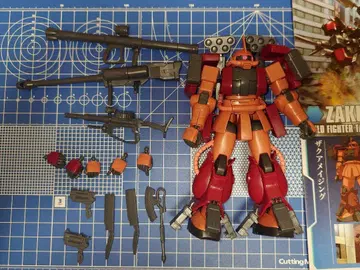 [정크제품] HGBF 자쿠 메이징 조립품