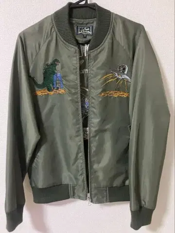 스튜디오 다티산 고질라 콜라보 MA-1 자켓 38 사이즈