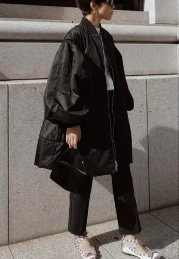 MACHATT 탑 서모 폼 코트 블랙