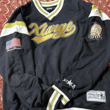 XLARGE V넥 트레이닝복 블랙
