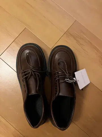 MINIMINI 브라운 로퍼 통굽