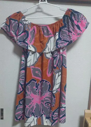 Manuheali'i XL 오프숄더 튜닉
