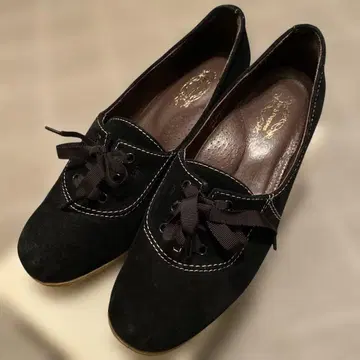 Hush Puppies 블랙 스웨이드 펌프스 24.5cm