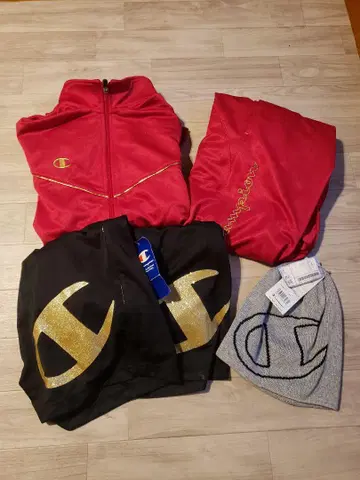미사용 새상품 챔피온 저지입니다.
