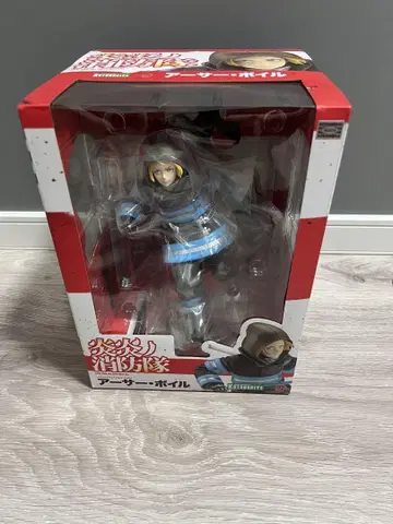 ARTFX J 아서 보일