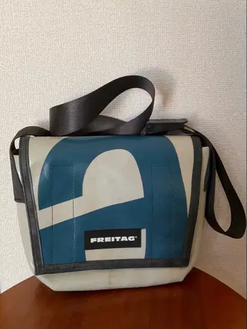 FREITAG 라씨 숄더백