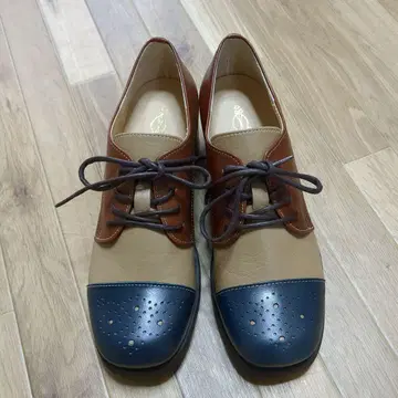 키다리 아저씨 옥스퍼드 슈즈 레이스업 23cm 와이드 힐