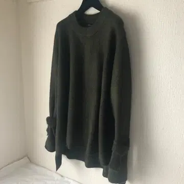ZARA 니트 L 모스그린 소매 리본 슬릿 디자인 루즈핏
