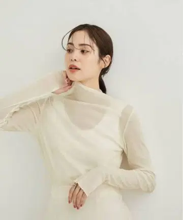 시어 벨로아 보틀넥 상의 2개 SET 셀컬 파로페 블랙 화이트