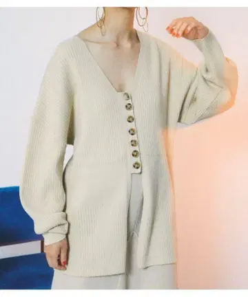 HeRIN.CYE 헤린닷사이 커브 슬리브 미디엄 가디건 베이지