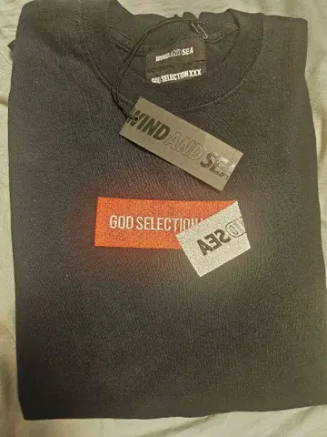 GOD SELECTION XXX WINDANDSEA 콜라보 긴팔 티셔츠