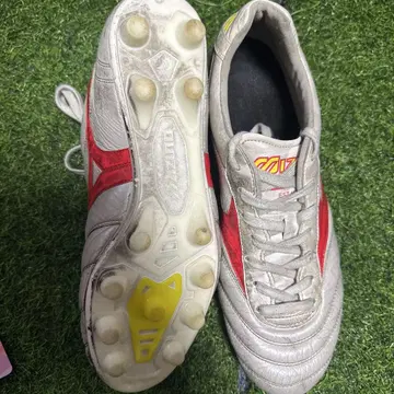 미즈노 모렐리아 엘리트 스파이크 슈즈