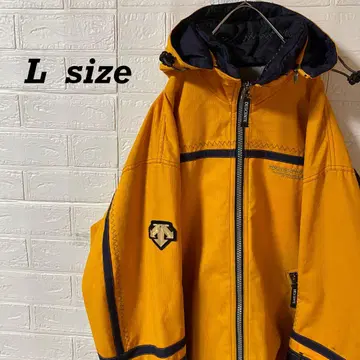 데상트 90s 마운틴 후드티