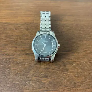 SEIKO 쿼츠 손목시계 블랙