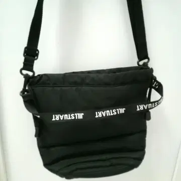 질스튜어트 나일론 블랙 숄더백