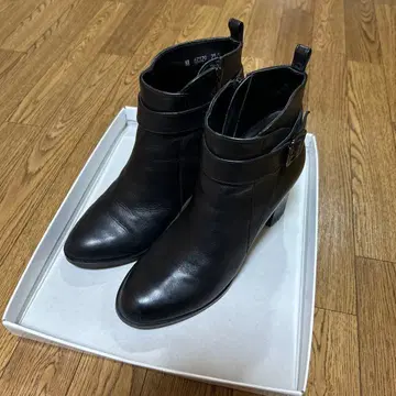 DIANA 다이애나 힐 부츠 블랙 23.5cm