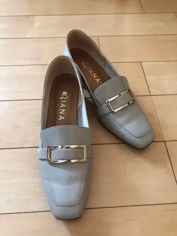 다이애나 펌프스 23cm