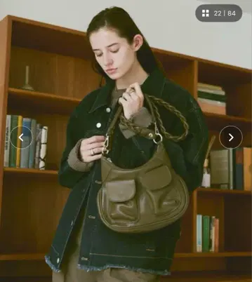 soerte 브라운 숄더백