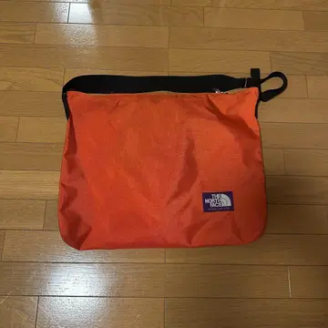 THE NORTH FACE 숄더백 오렌지