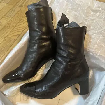 38 파비오 루스꼬니 2톤 숏부츠