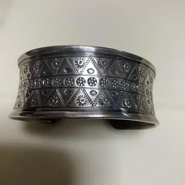 카렌 실버 뱅글 팔찌