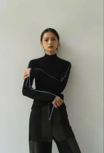 knuthmarf 2way piping high neck knit