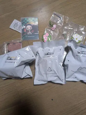 미개봉 귀멸의 칼날 팝마트 탄지로 네즈코 젠이츠