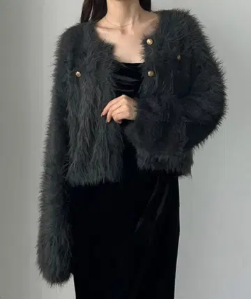 Louere / 골드 버튼 샤기 니트 가디건