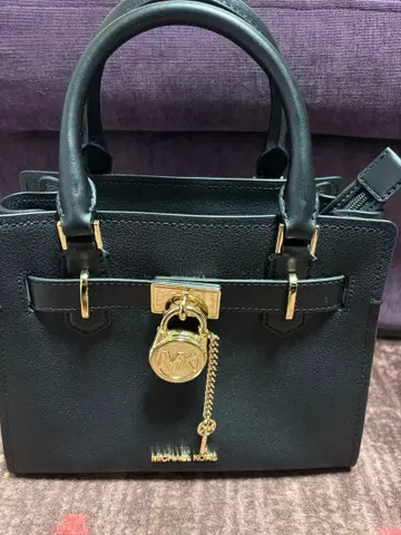 MICHAEL KORS 블랙 숄더백