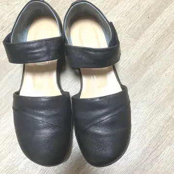 Mode et Jacomo 블랙 펌프스 23.5cm
