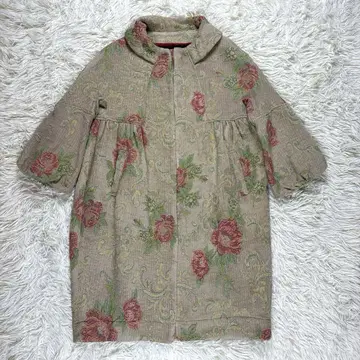 아차츄무, 꽃무늬, 고블랑 코트